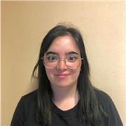 Se cerchi qualcuno che ti aiuti con inglese, ad esempio per compiti scolastici, parliamone!